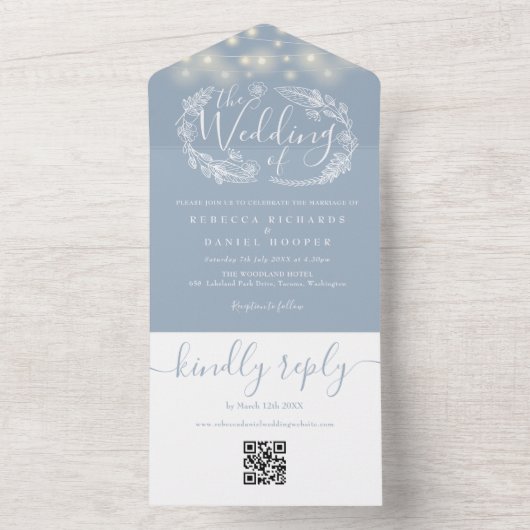 Invitation Tout En Un Dusty Blue String Lights QR Code Mariage (À l'intérieur)