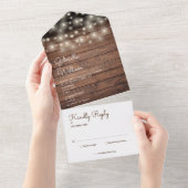 Invitation Tout En Un Éclairage à cordes Barne rustique Mariage Monogram (Déchirure)
