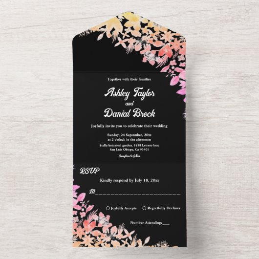 Invitation Tout En Un Elégant Boho Lumineux Rose Black Floral Mariage (À l'intérieur)