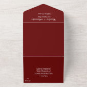 Invitation Tout En Un Élégant Burgundy Script moderne RSVP QR Code (Dehors)