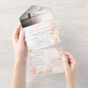 Invitation Tout En Un Elégant corail rose Secret Rose Jardin Mariage