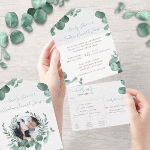 Invitation Tout En Un Élégant Mariage de couronnes Eucalyptus à cadre or
