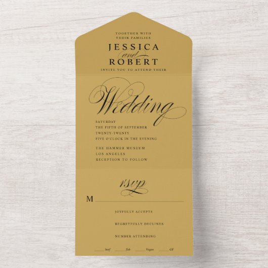 Invitation Tout En Un Élégant Mariage de script Gold et Black Calligraph (À l'intérieur)