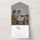Invitation Tout En Un Élégant Mariage photo RSVP en noir et blanc (À l'intérieur)