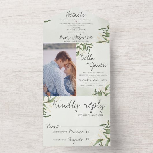 Invitation Tout En Un Élégant Mignolé Vert feuillage Monogramme Mariage  (À l'intérieur)