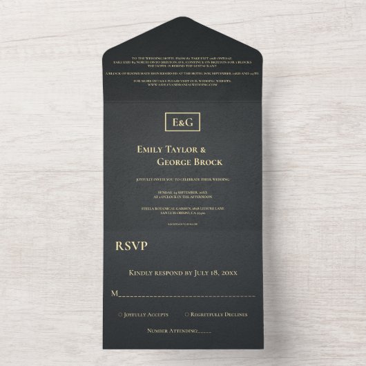 Invitation Tout En Un Élégant Monogramme Noir Et Or Mariage Rustique (À l'intérieur)