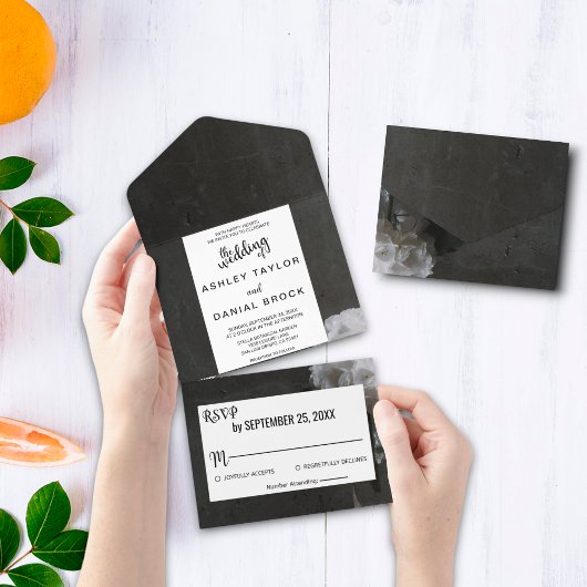 Invitation Tout En Un Elégant noir floral tout en un mariage Inviter