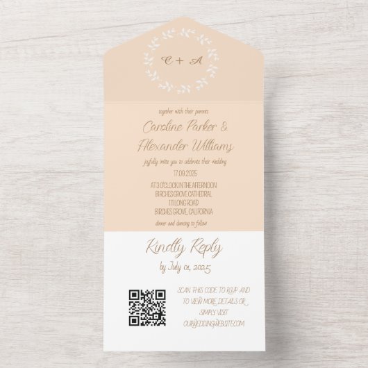 Invitation Tout En Un Élégant script ivoire de champagne RSVP QR moderne (À l'intérieur)