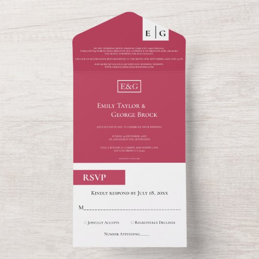 Invitation Tout En Un Élégant script moderne Magenta Monogramme Mariage (À l'intérieur)