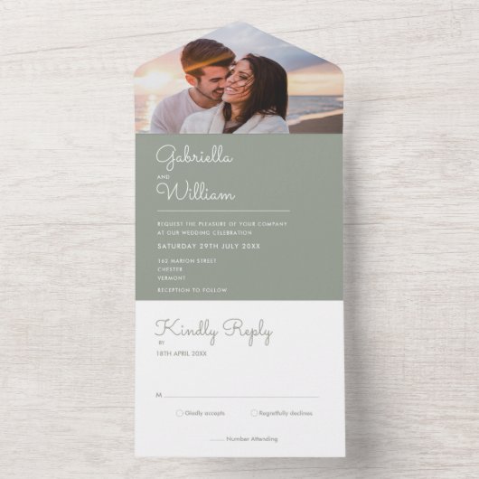 Invitation Tout En Un Élégant Script Sage Green Monogramme Mariage photo (À l'intérieur)