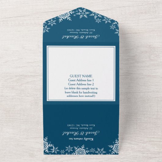Invitation Tout En Un Élégant Snowflakes Mariage de Noël bleu foncé (Dehors)