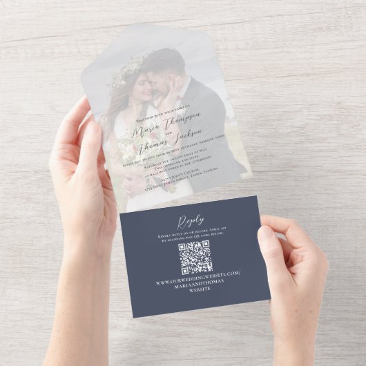 Invitation Tout En Un Élégant Vellum Photo Overlay Ardoise Bleu | Code Q (Déchirure)