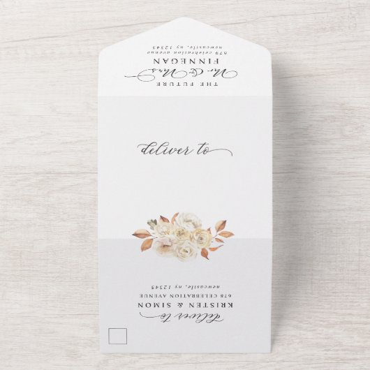 Invitation Tout En Un Élégante Fleurs d'automne Script Mariage moderne (Dehors)