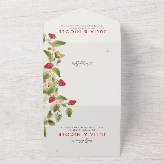 Invitation Tout En Un Fleurs de fraises rouges sucrées Mariage (Dehors)