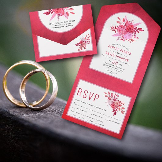 Invitation Tout En Un Fleurs roses et rouges et mariage d'arche