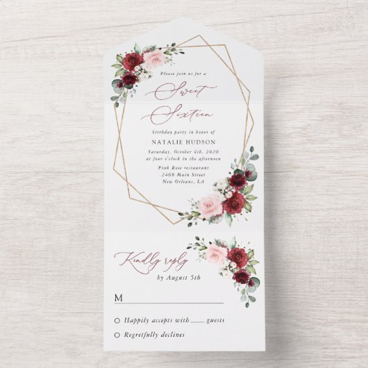 Invitation Tout En Un Fleurs Rouges Bourgogne, Fleurs Roses, Douces 16 (À l'intérieur)