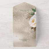 Invitation Tout En Un Floral aux pivoines blanches modernes sur le code  (Dehors)