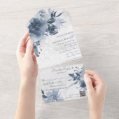 Invitation Tout En Un Floral bleu sur blanc détendu avec code QR (Déchirure)