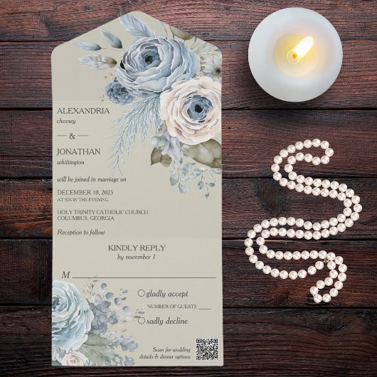 Invitation Tout En Un Floral d'hiver bleu glace sur Sage vert QR Code