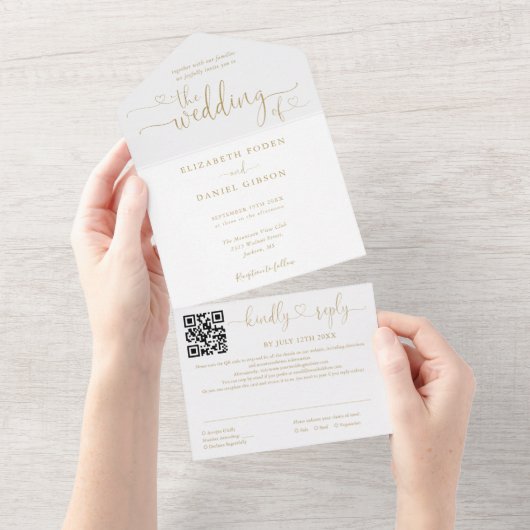 Invitation Tout En Un Gold Heart Script Moderne QR Code Mariage (Déchirure)