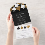 Invitation Tout En Un Gold sur Black Faux Parties scintillant Las Vegas<br><div class="desc">Ce tout en un faire-part de mariage pratique dispose d'une typographie élégante et d'un graphisme d'accent de combinaisons de cartes à jouer en parties scintillant blanche et or faux. Parfait pour un mariage de Las Vegas dans une petite chapelle au large de la bande, tout ce dont vous avez besoin...</div>