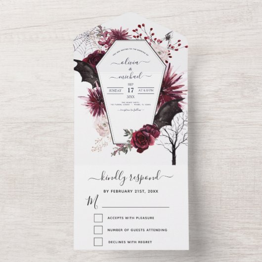 Invitation Tout En Un Halloween Mariage Automne automne foncé Bourgogne  (À l'intérieur)