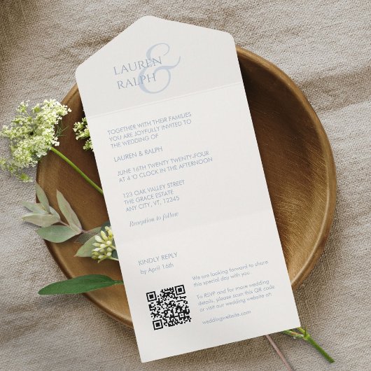 Invitation Tout En Un Initiales de monogramme blanc et bleu chic
