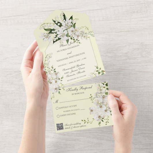 Invitation Tout En Un Lys blancs sur jaune pâle avec code QR (Déchirure)