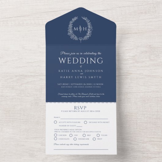 Invitation Tout En Un Mariage blanc bleu foncé ovale feuilles monogramme (À l'intérieur)