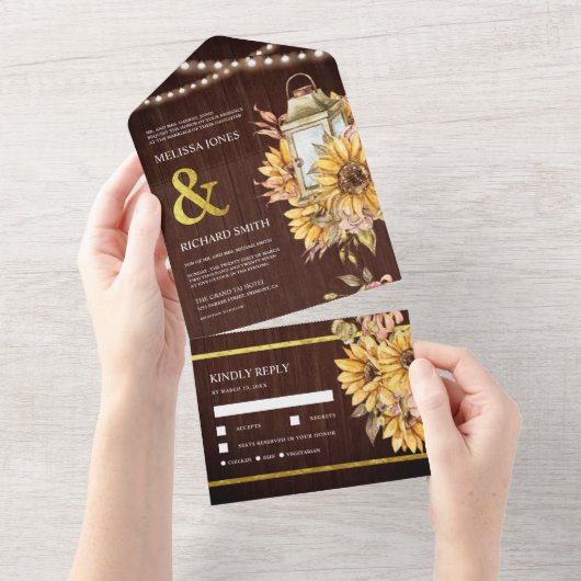 Invitation Tout En Un Mariage de fleurs de soleil en bois rustique (Déchirure)