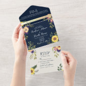 Invitation Tout En Un Mariage de tournesol rustique bleu marine (Déchirure)