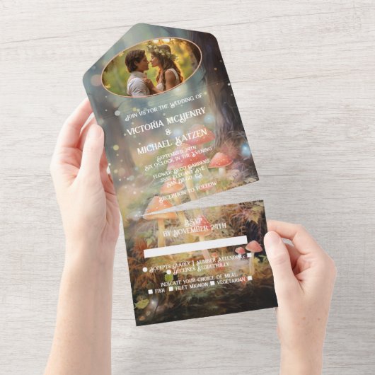 Invitation Tout En Un Mariage des feux jumelés Forêt Enchantée Toadstool (Déchirure)