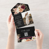 Invitation Tout En Un Mariage du code QR de la Bourgogne noire (Déchirure)
