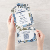 Invitation Tout En Un Mariage Fleur sauvage QR Code Blue Periwinkle (Déchirure)