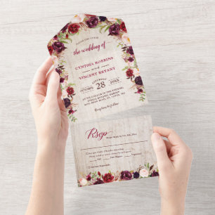 Invitation Tout En Un Mariage floral en bois rustique Marsala (Pas de VV