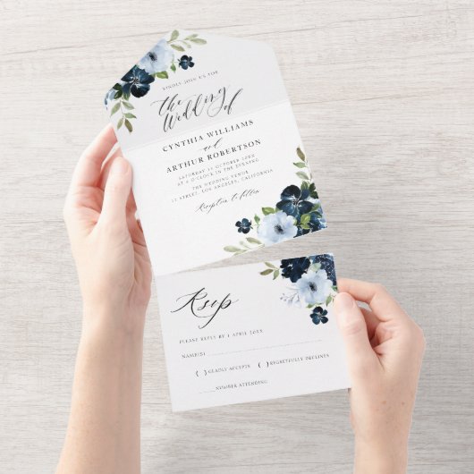 Invitation Tout En Un Mariage floral marine et bleu poussiéreux (Déchirure)