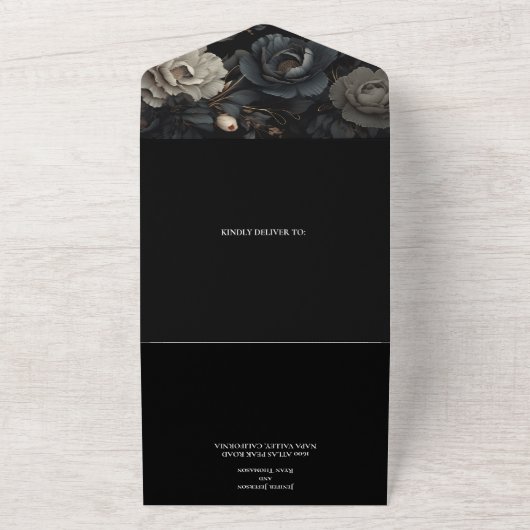 Invitation Tout En Un Mariage gothique romantique foncé (Dehors)