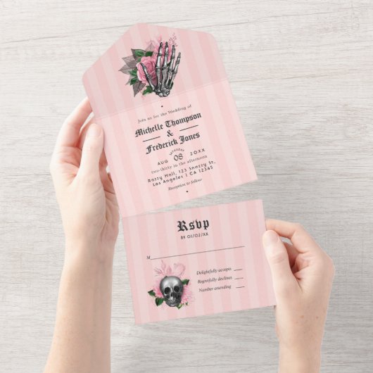 Invitation Tout En Un Mariage gothique rose floral (Déchirure)
