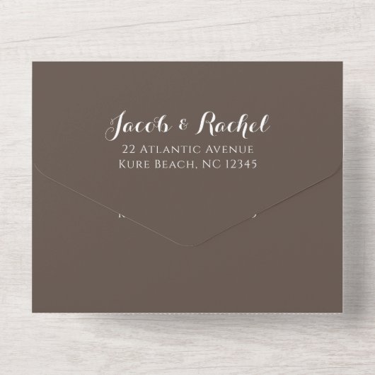 Invitation Tout En Un Mariage photo Brown Monogramme simple (Verso)