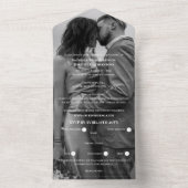 Invitation Tout En Un Mariage photo romantique noir et blanc (À l'intérieur)