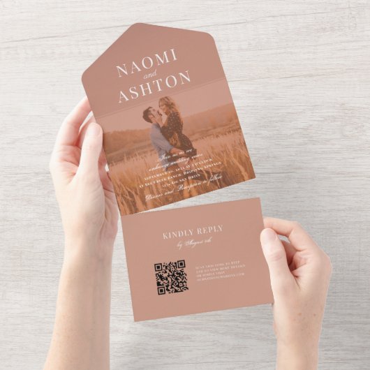 Invitation Tout En Un Mariage superposition brossé tout en une invitatio (Déchirure)