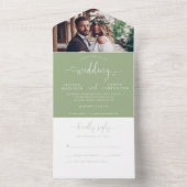 Invitation Tout En Un Moderne Sage Green Élégant Script Mariage photo (À l'intérieur)