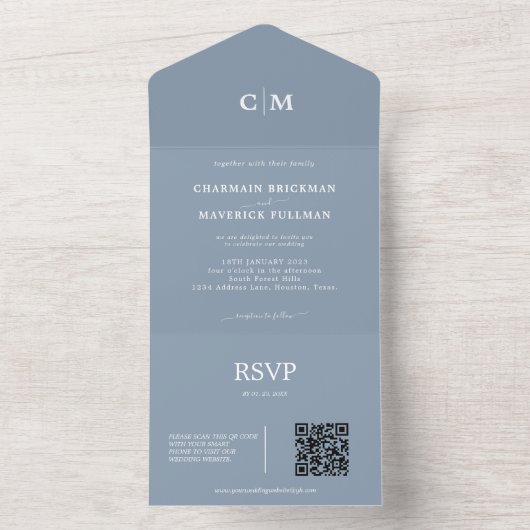 Invitation Tout En Un Monogramme bleu Dusty moderne Code QR Mariage RSVP (À l'intérieur)