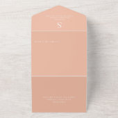 Invitation Tout En Un Monogramme moderne Peach Blush QR Code (Dehors)