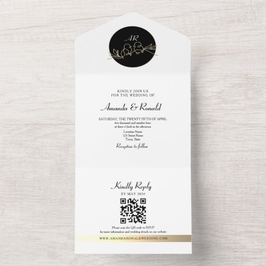 Invitation Tout En Un Monogramme unique Mariage noir et blanc (À l'intérieur)