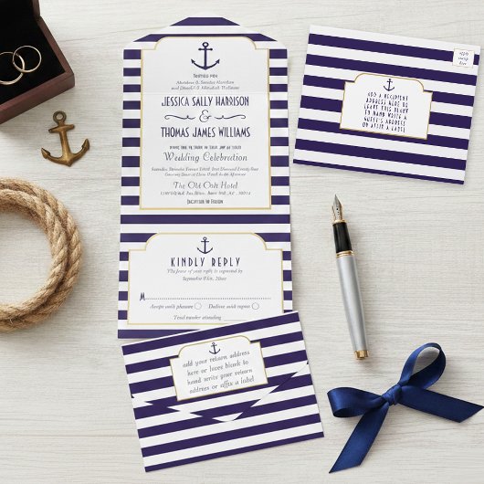 Invitation Tout En Un Nautical Navy & Ancres à rayures blanches Mariage