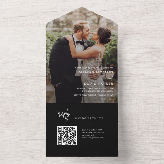Invitation Tout En Un Noir moderne Simple QR Code Mariage (À l'intérieur)