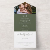 Invitation Tout En Un Olive Green Élégant Monogramme Mariage photo (À l'intérieur)