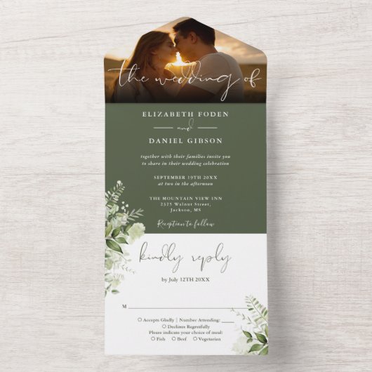 Invitation Tout En Un Olive Green Floral Green Mariage Photo (À l'intérieur)