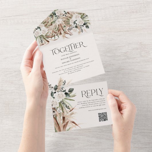 Invitation Tout En Un pampas rustique moderne eucalyptus mariage QR code (Déchirure)